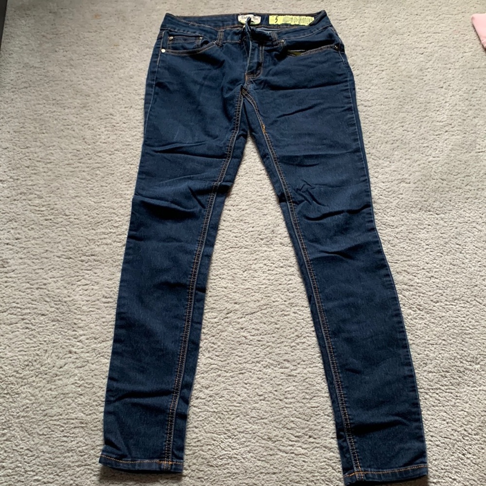 Indigo Rein skinny jeans in great condition